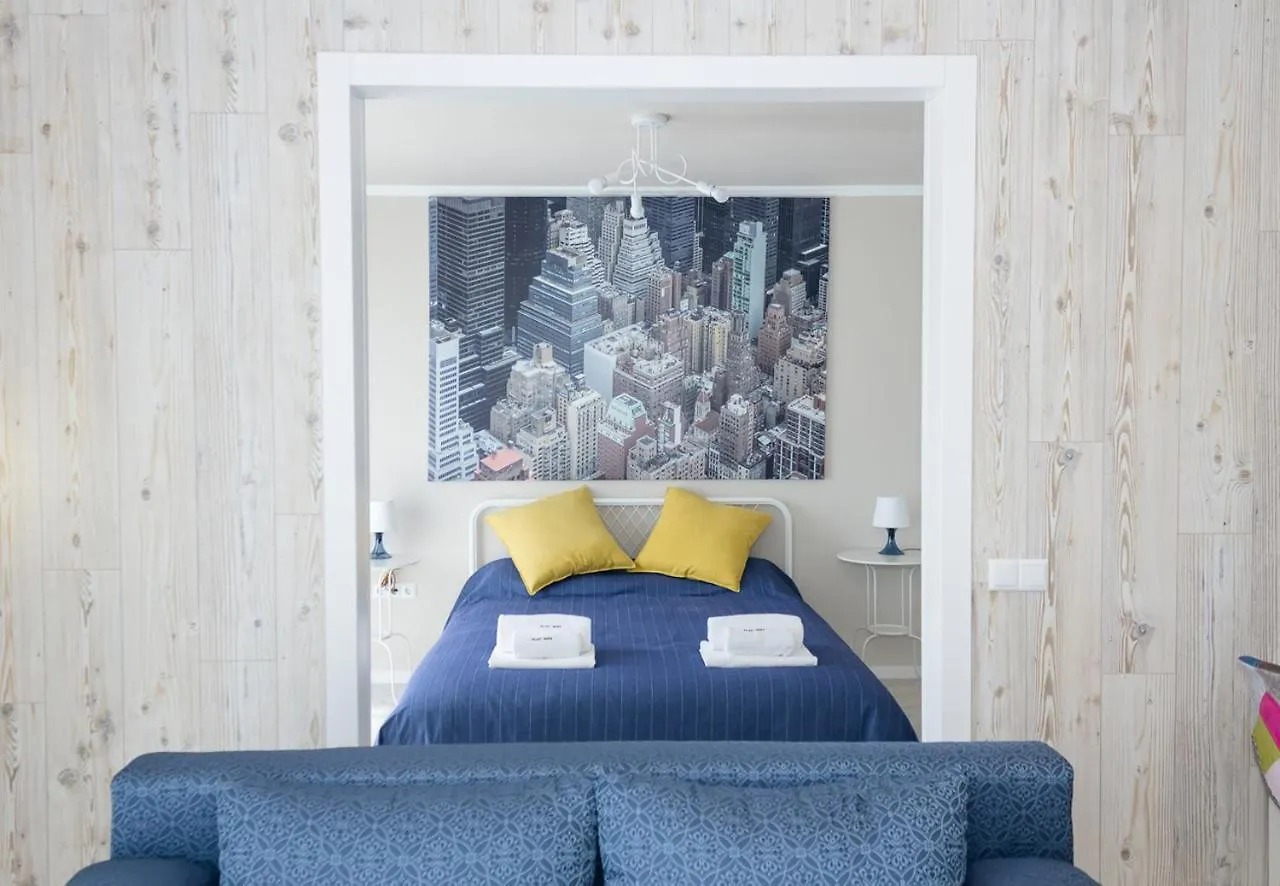 Sunny Blue One-Bedroom Flat With Balcony By Flat Mаnager Varna Apartment