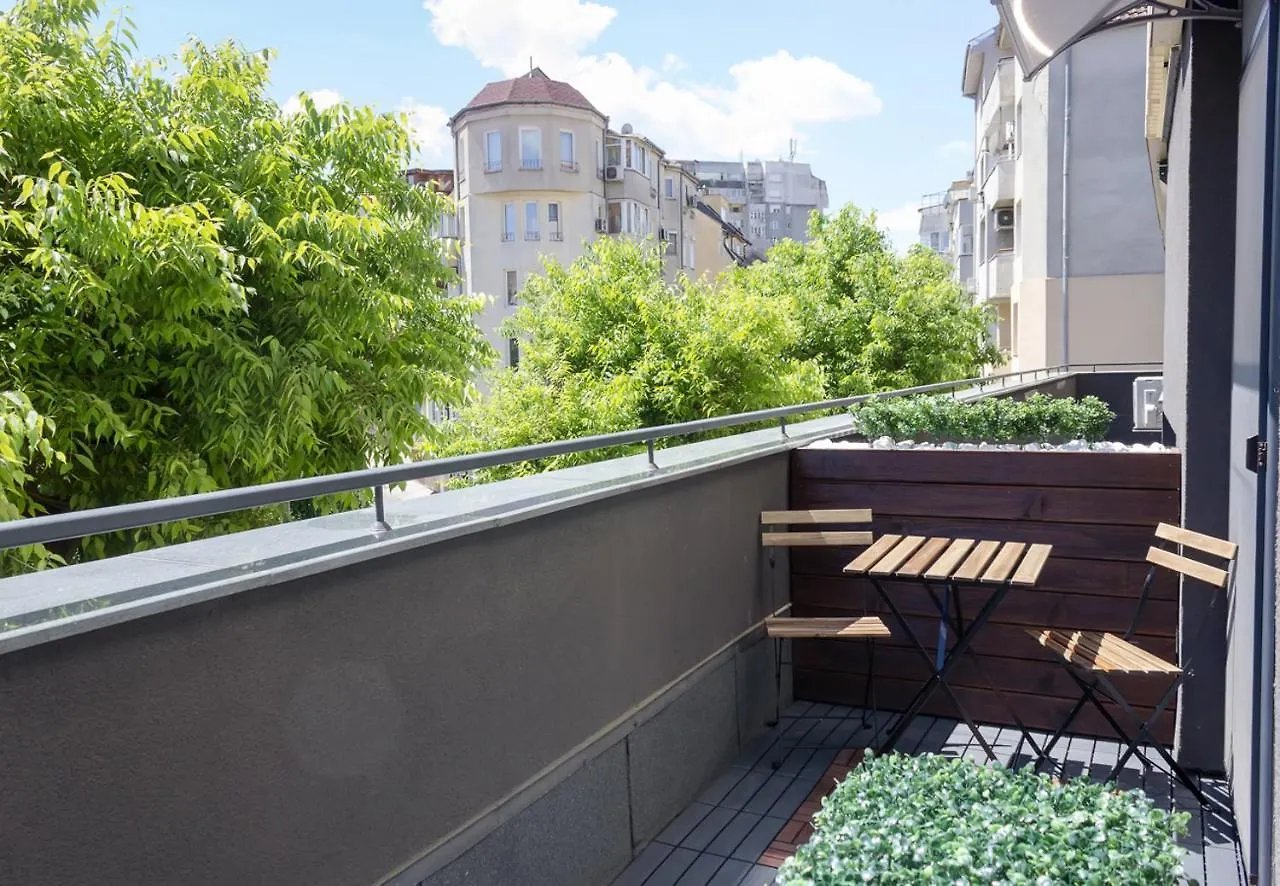 Sunny Blue One-Bedroom Flat With Balcony By Flat Mаnager Varna Apartment